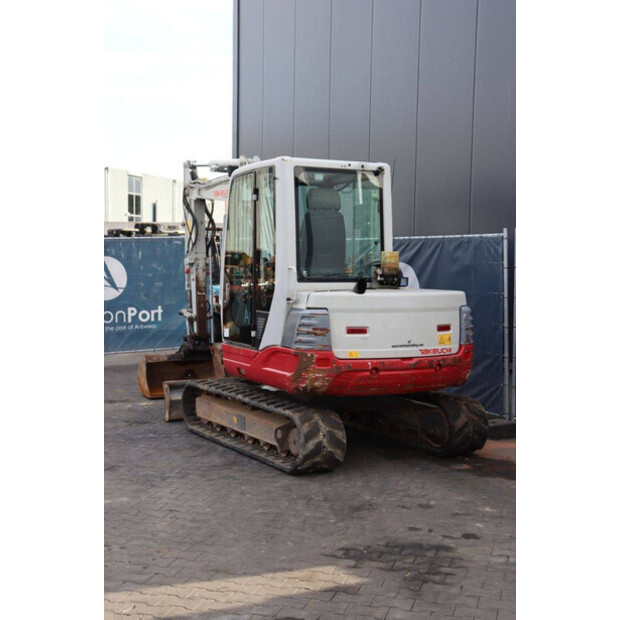2017 TAKEUCHI TB250-41810271