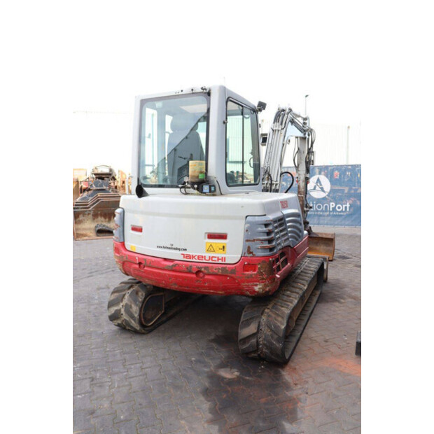 2017 TAKEUCHI TB250-41810273
