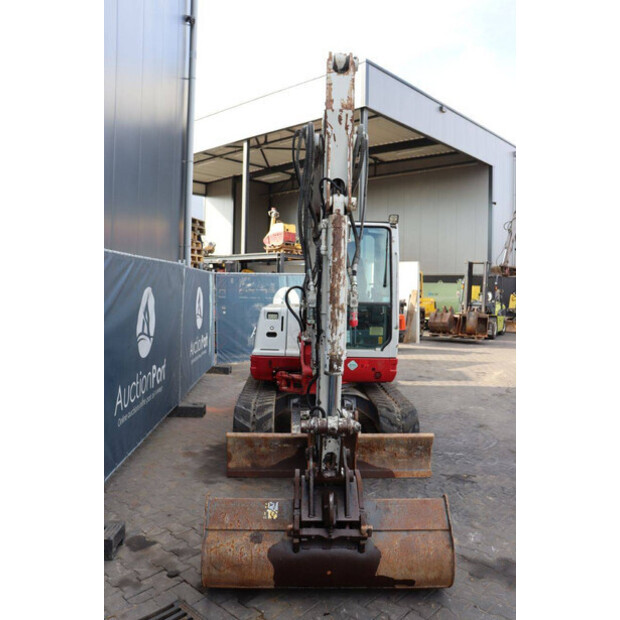 2017 TAKEUCHI TB250-41810275