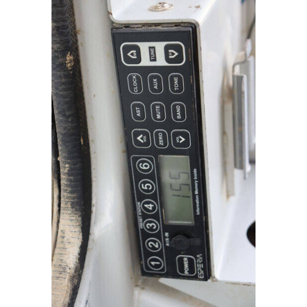 2017 TAKEUCHI TB250-41810305