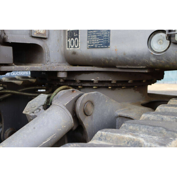 1999 بيلجوب 233-41810329