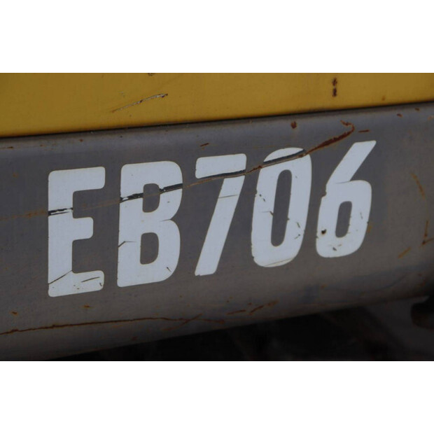 1999 بيلجوب 233-41810335