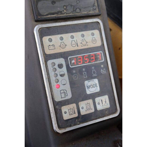 1999 بيلجوب 233-41810347