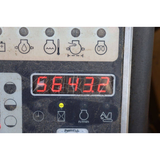 1999 بيلجوب 233-41810348