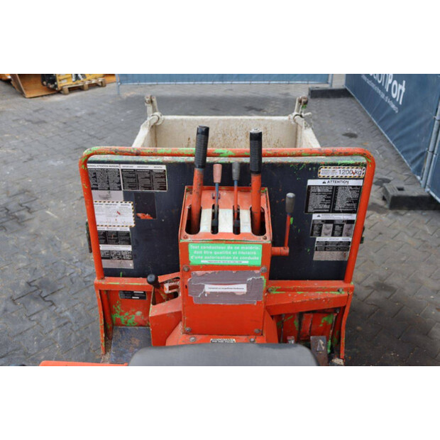 2001 كوبوتا KC100H-41810447