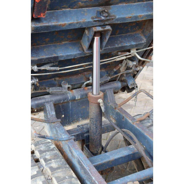 2001 كوبوتا KC100H-41810460