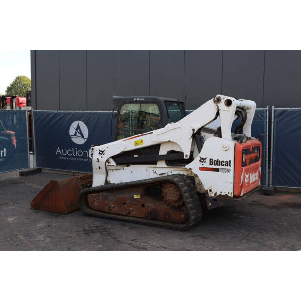 2011 BOBCAT T870-41810467