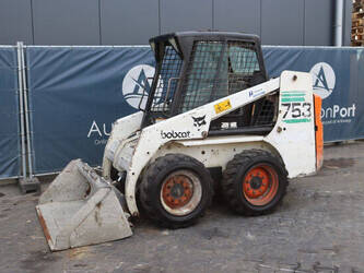 Image for WHEEL LOADERS 2000 BOBCAT 753