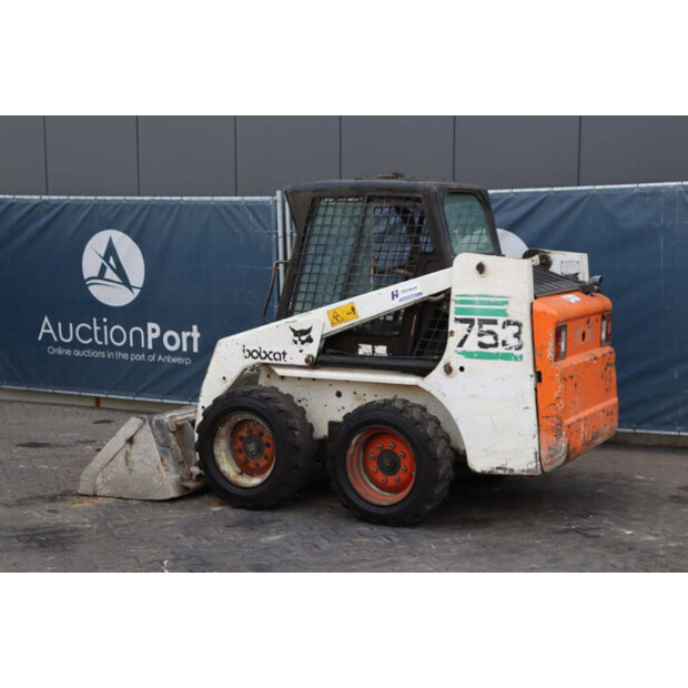 2000 BOBCAT 753-41810574