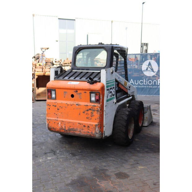 2000 BOBCAT 753-41810577