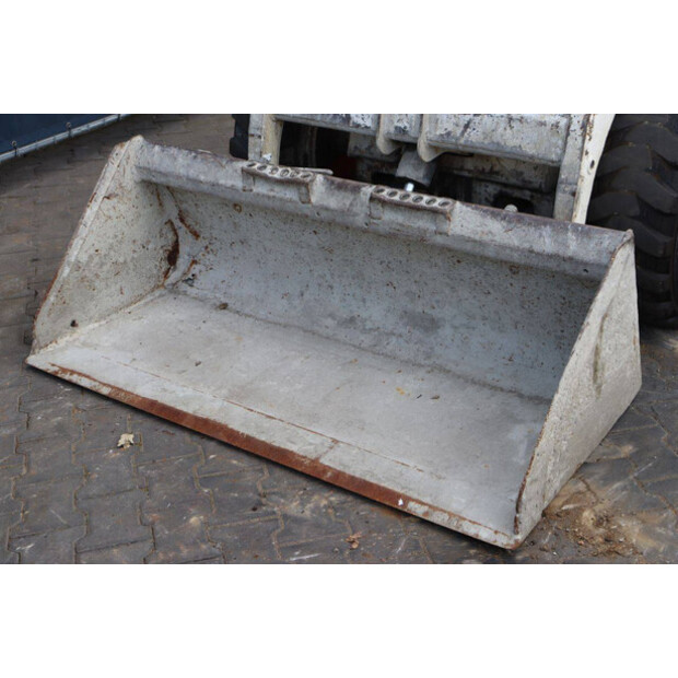2000 BOBCAT 753-41810581