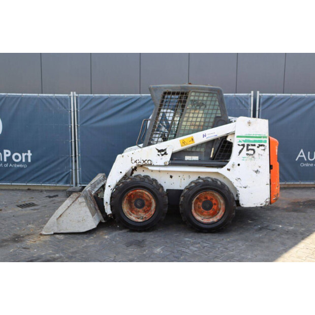 2000 BOBCAT 753-41810689