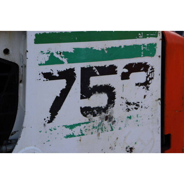 2000 BOBCAT 753-41810702