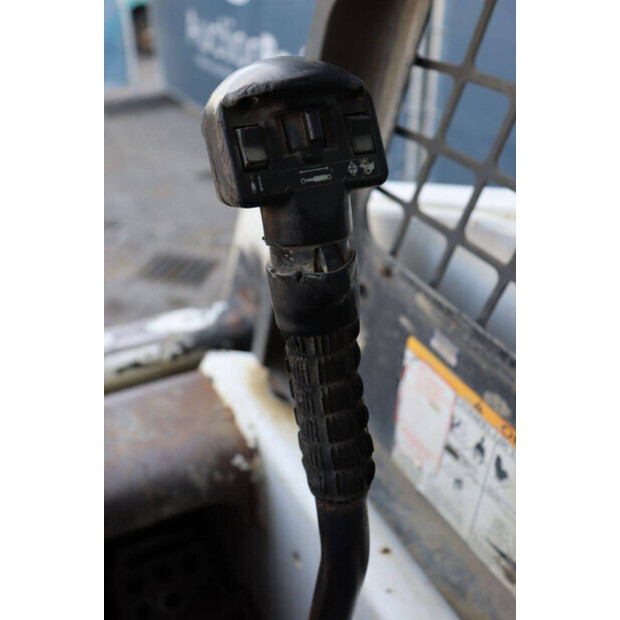 2000 BOBCAT 753-41810714
