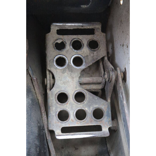 2000 BOBCAT 753-41810716