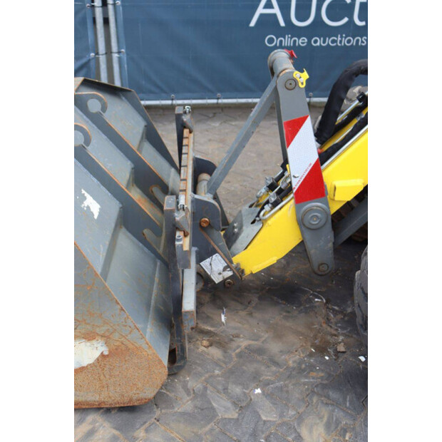 2020 YANMAR 358-41810778