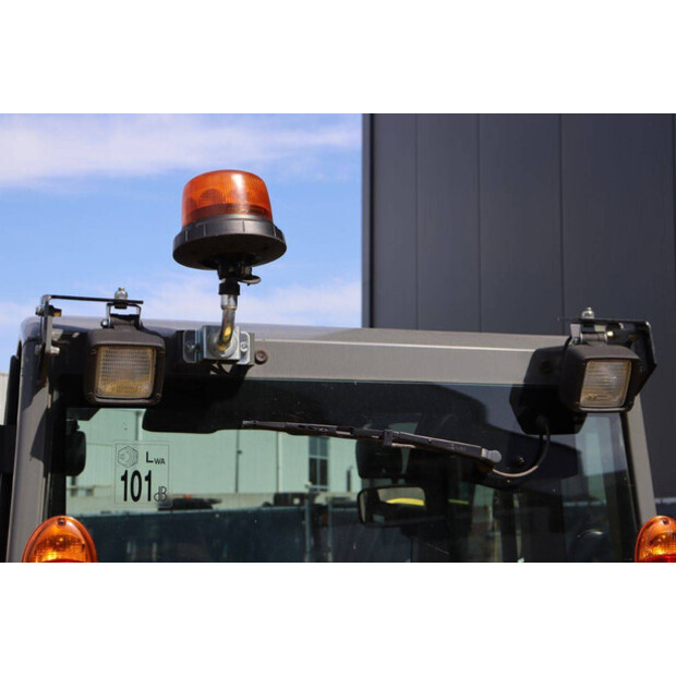 2020 YANMAR 358-41810787