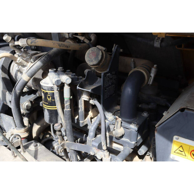 2012 Komatsu PW98MR-8-41810885