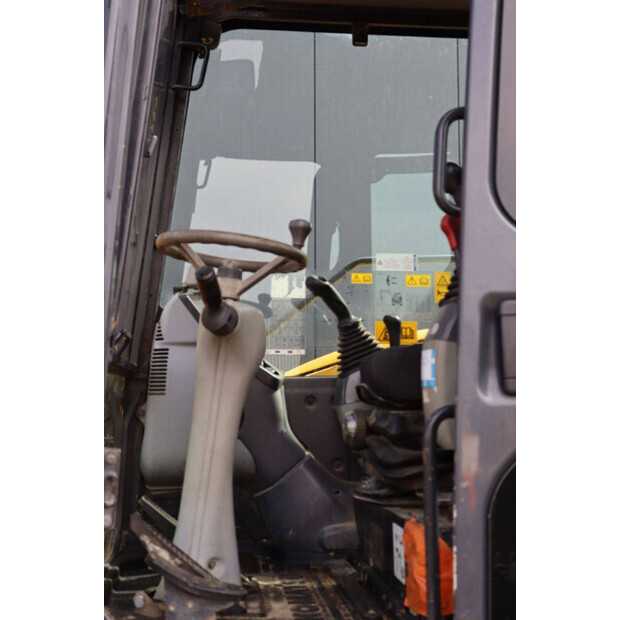 2012 Komatsu PW98MR-8-41810888