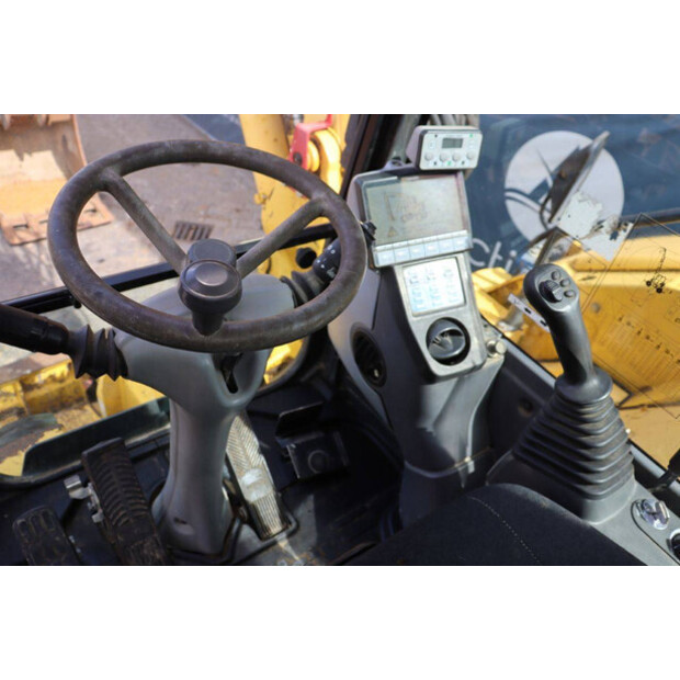 2012 Komatsu PW98MR-8-41810890