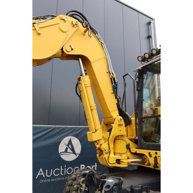 2018 Komatsu PW118MR-11-41810920