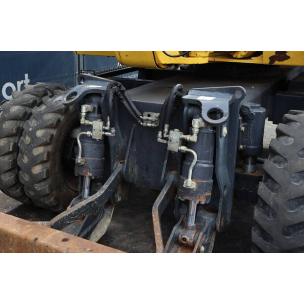 2018 Komatsu PW118MR-11-41810924