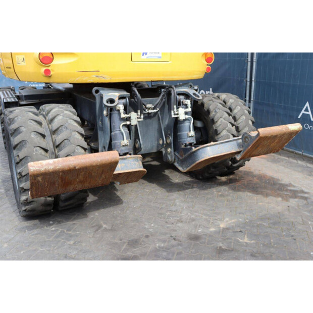 2018 Komatsu PW118MR-11-41810931