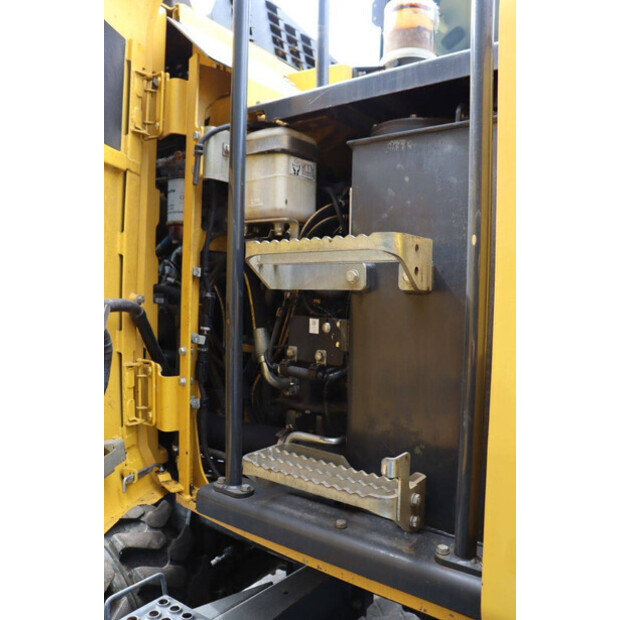 2018 Komatsu PW118MR-11-41810934