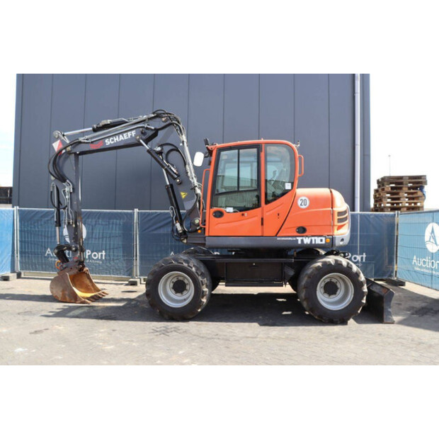 2017 SCHAEFF TW110-41810961