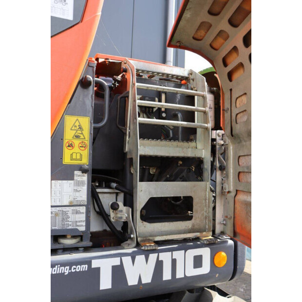 2017 SCHAEFF TW110-41810987