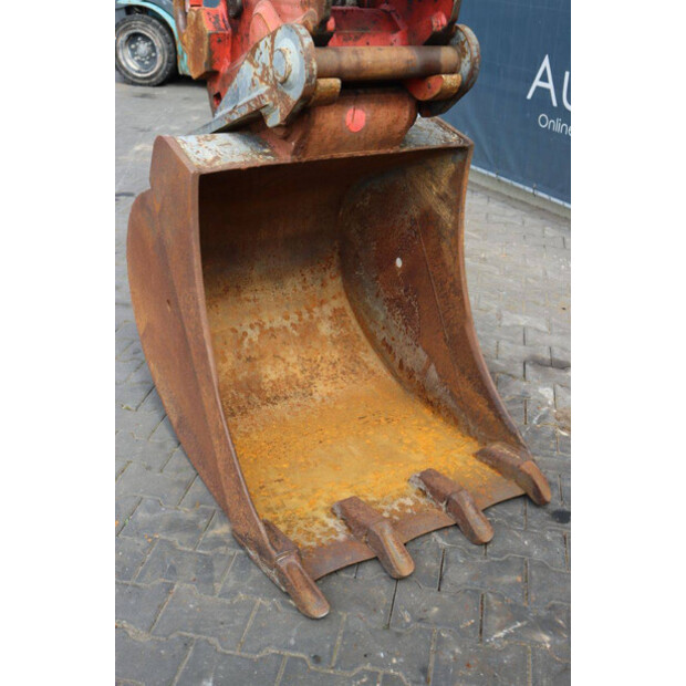 2011 TAKEUCHI TB1160W-41811070