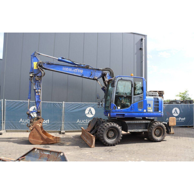 2011 Komatsu PW148-8-41811101