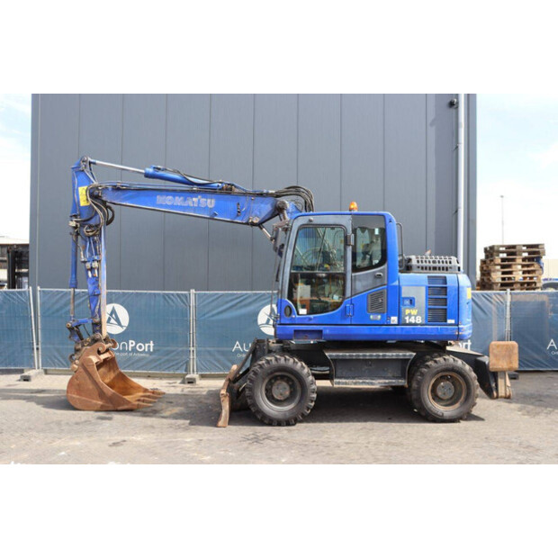 2011 Komatsu PW148-8-41811102