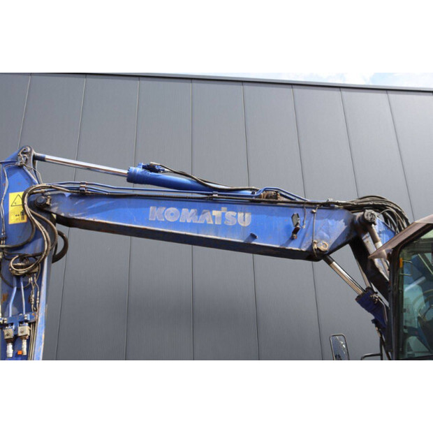 2011 Komatsu PW148-8-41811112