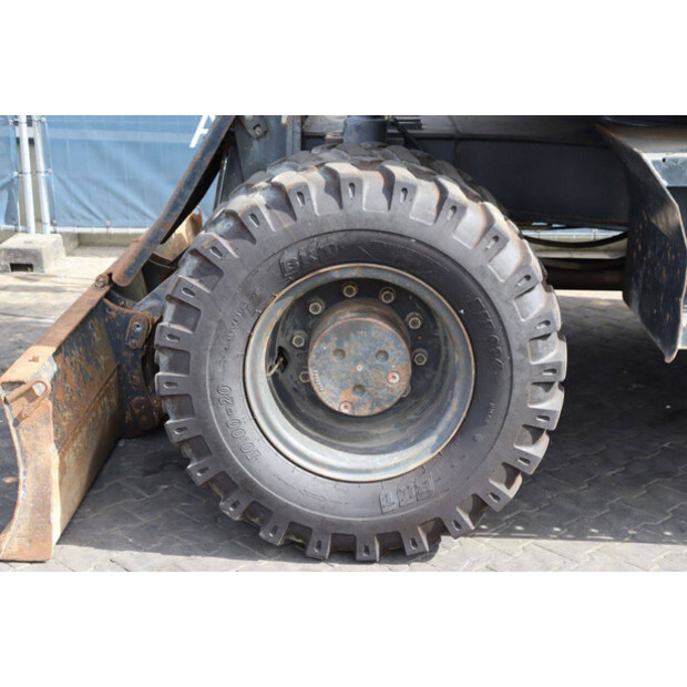 2011 Komatsu PW148-8-41811119
