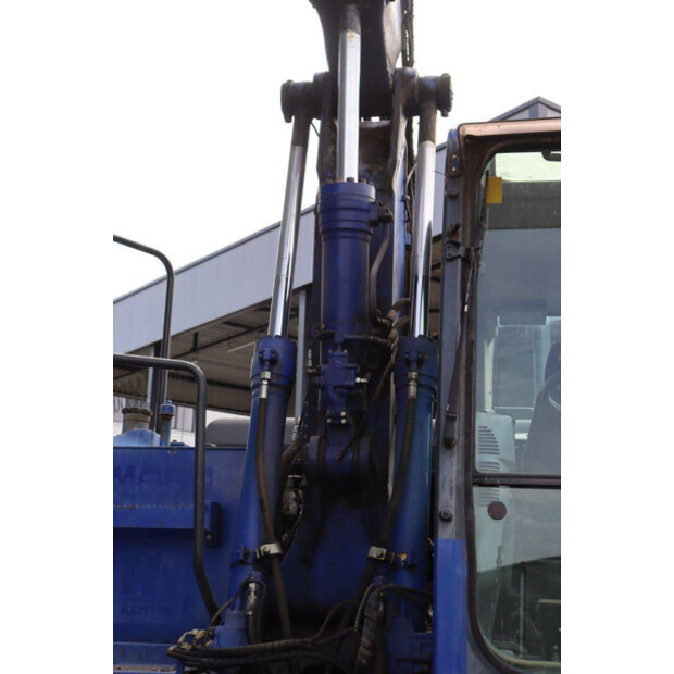2011 Komatsu PW148-8-41811147