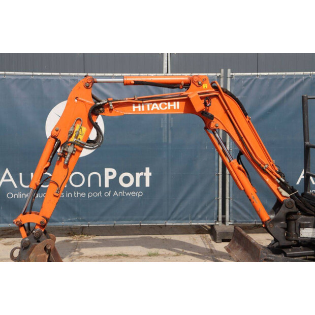 2007 هيتاشى ZX17U-41811227