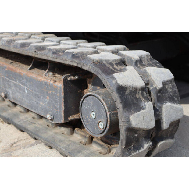 2007 هيتاشى ZX17U-41811234