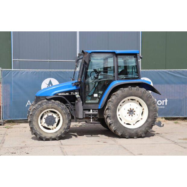 2001 New Holland TL90-41811399