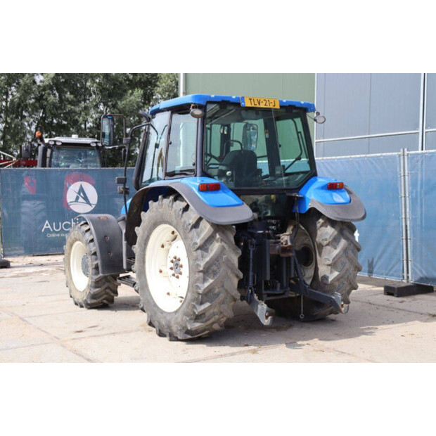 2001 New Holland TL90-41811402
