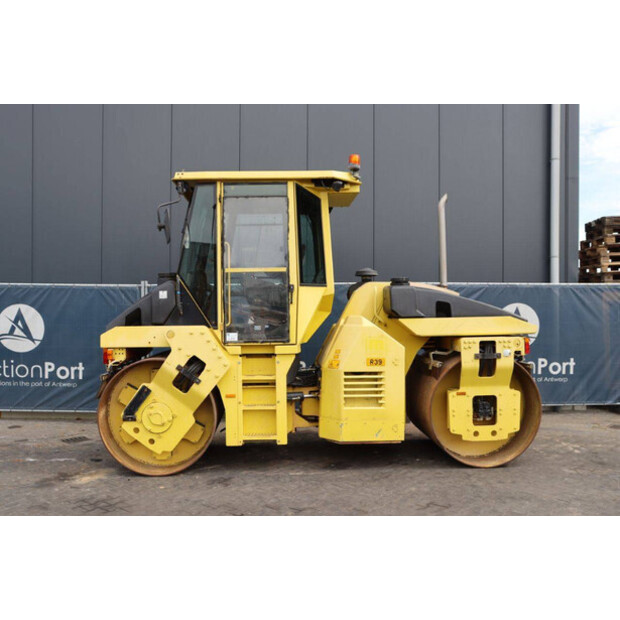 2004 BOMAG CC222HF-41811547