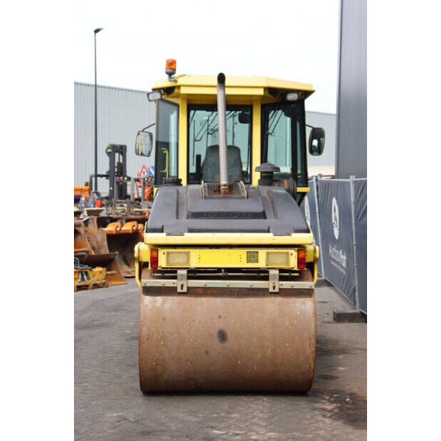2004 BOMAG CC222HF-41811550