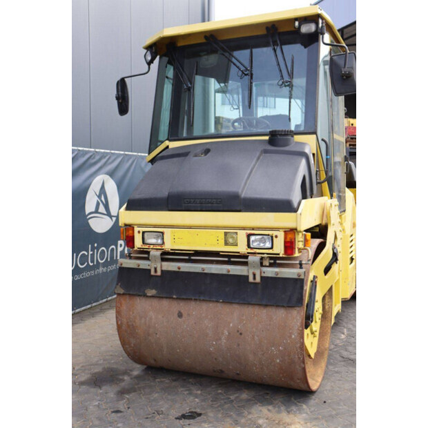 2004 BOMAG CC222HF-41811555