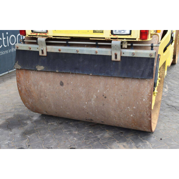 2004 BOMAG CC222HF-41811558