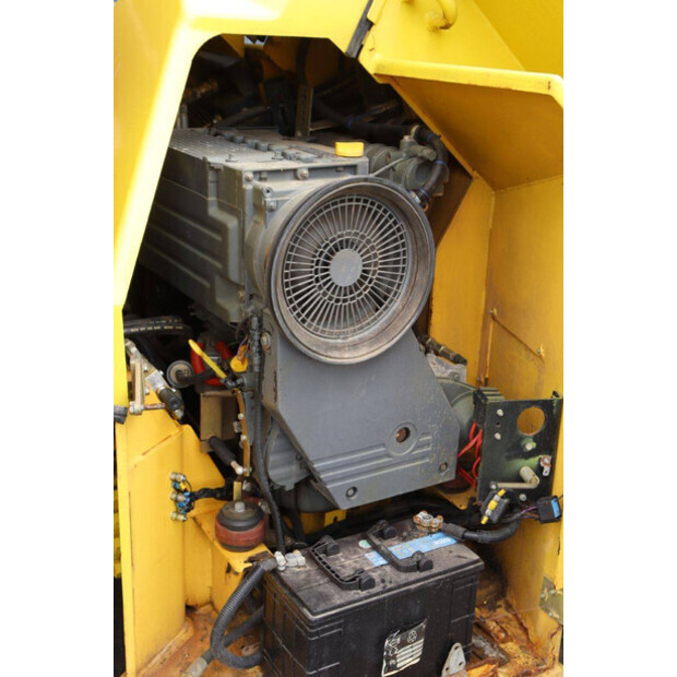 2004 BOMAG CC222HF-41811565