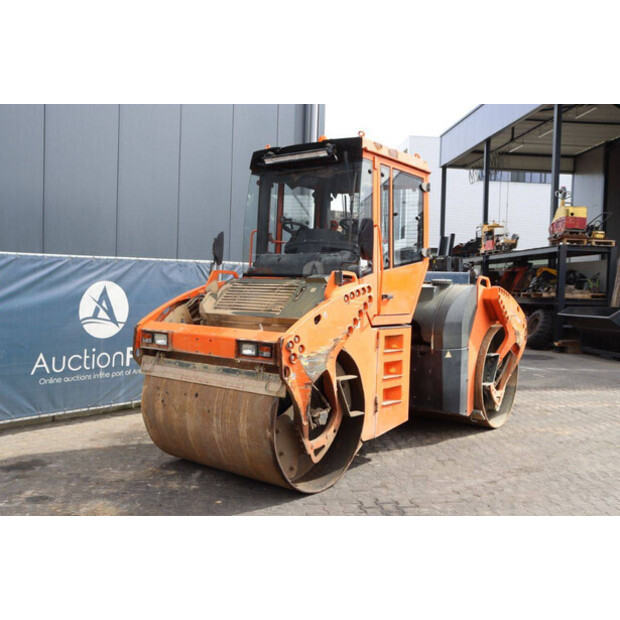 2009 بوماج BW151AD-4-41811588