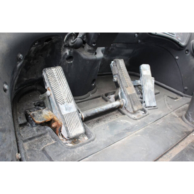 Hyundai 80D-9-41811741
