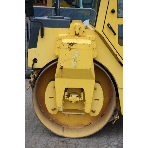 1998 بوماج BW144 AD-2-41811764
