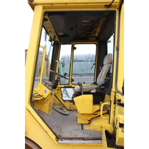 1998 بوماج BW144 AD-2-41811774
