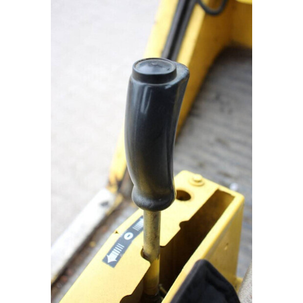 1998 بوماج BW144 AD-2-41811780